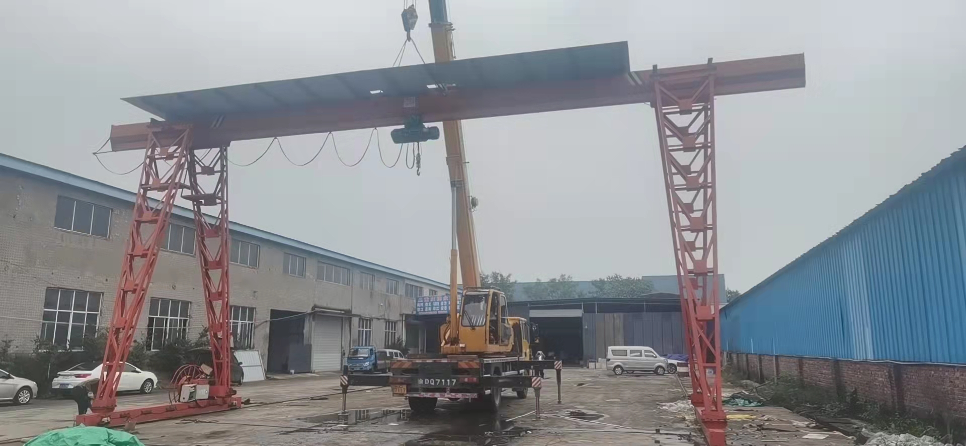 MHxh上包下花雙外懸電動葫蘆門式起重機